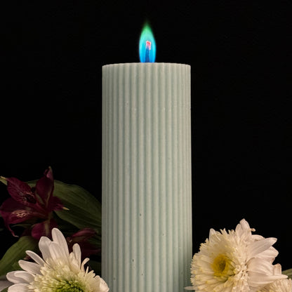 Aurora LUX Ribbed Pillar Candle - Avauré